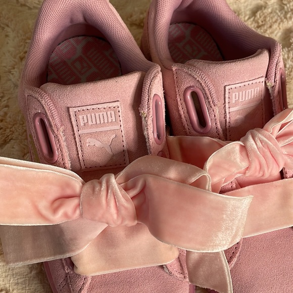 Puma Pink Sneakers - Picture 4 of 9